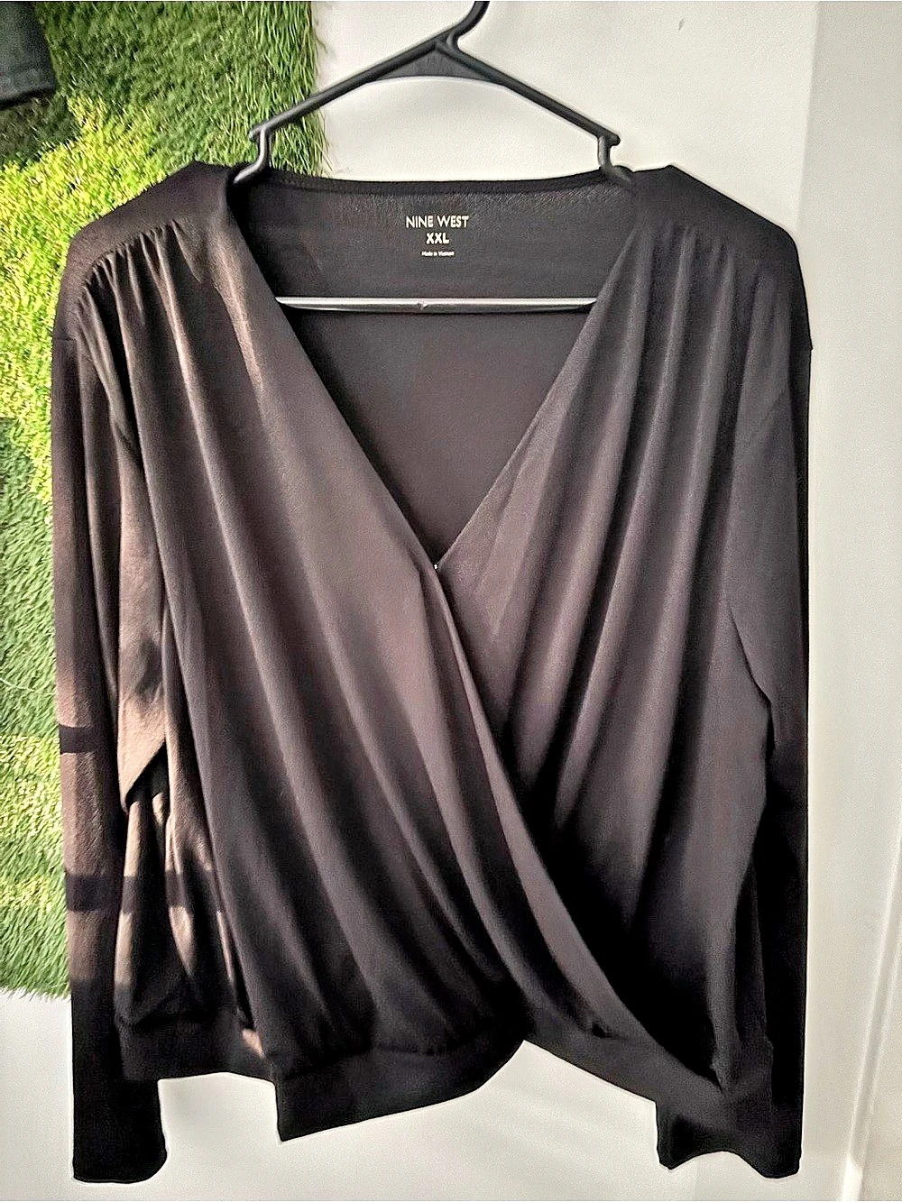 Nine West Long Sleeve Drapey Wrap Top Black XXL